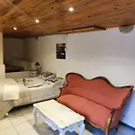 Ingrid Mary Апартаменты *