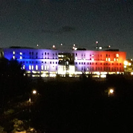 Ingrid Mary 公寓 尼姆