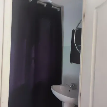 Ingrid Mary Appartement Nîmes
