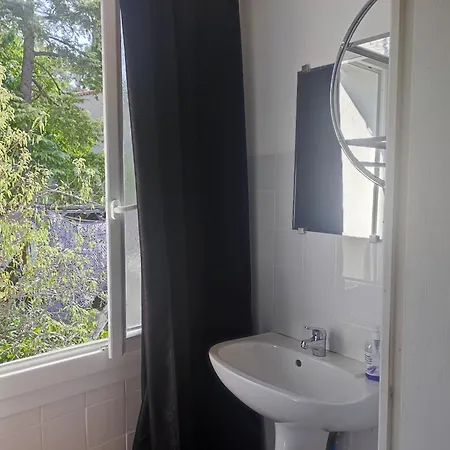Ingrid Mary Appartement Nîmes
