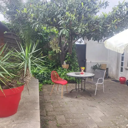 Apartmán Ingrid Mary Nîmes